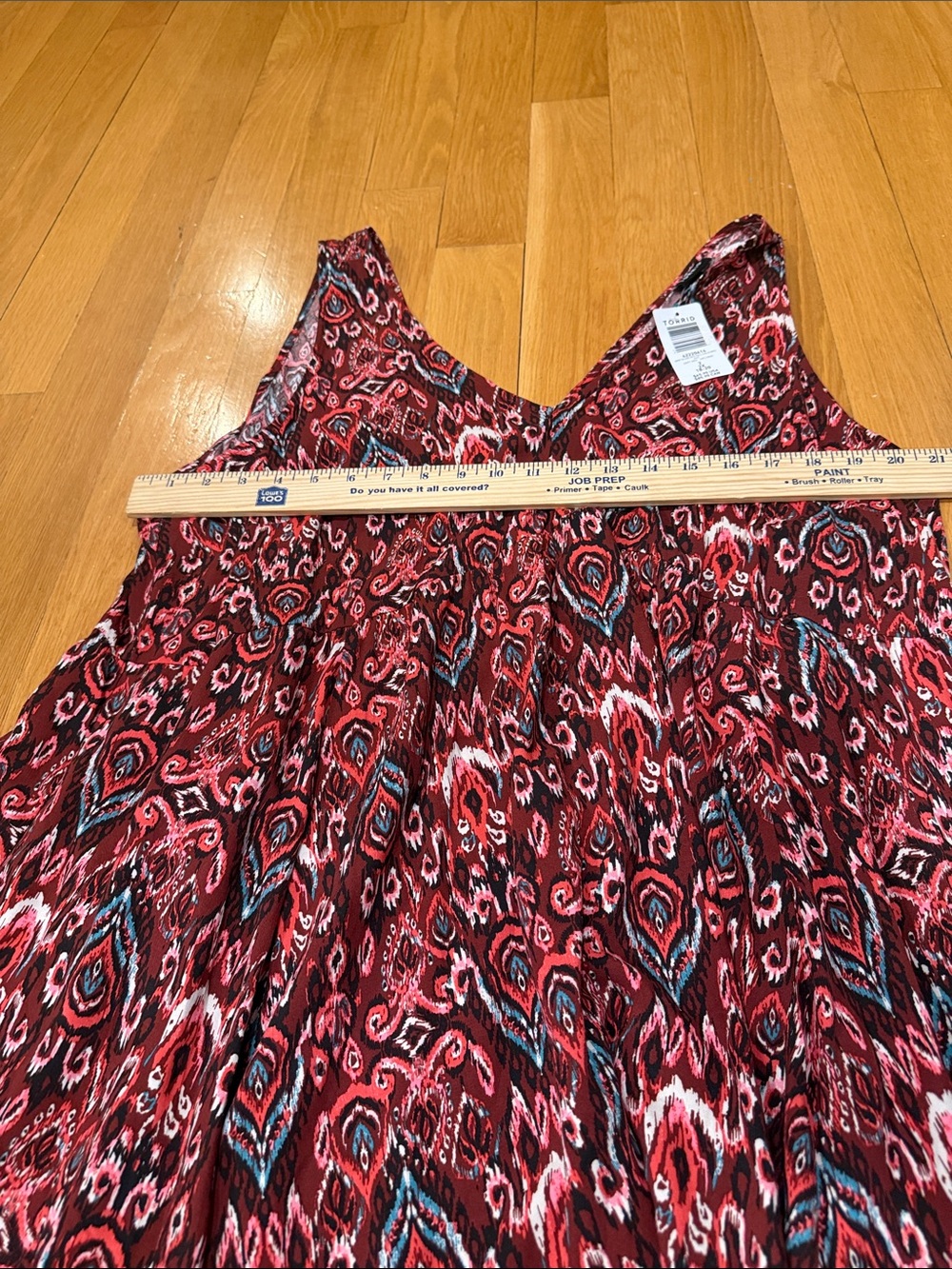 NWT Torrid challis lkat vneck dress Size 2X. (18-20) - Picture 5 of 8
